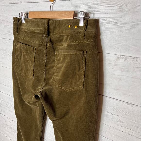 Cabi Pants Womens Size 12 Brownish Green Hi Low Crop Corduroy Cotton Blend - Picture 15 of 16